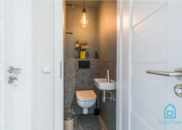 Privatunterkunft Whizzy - Cozy And Peaceful Place, 12 Minutes From Old Town & Seaside